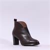 Wonders Vflex High Block Heel V Cut Boot - Brown Leather
